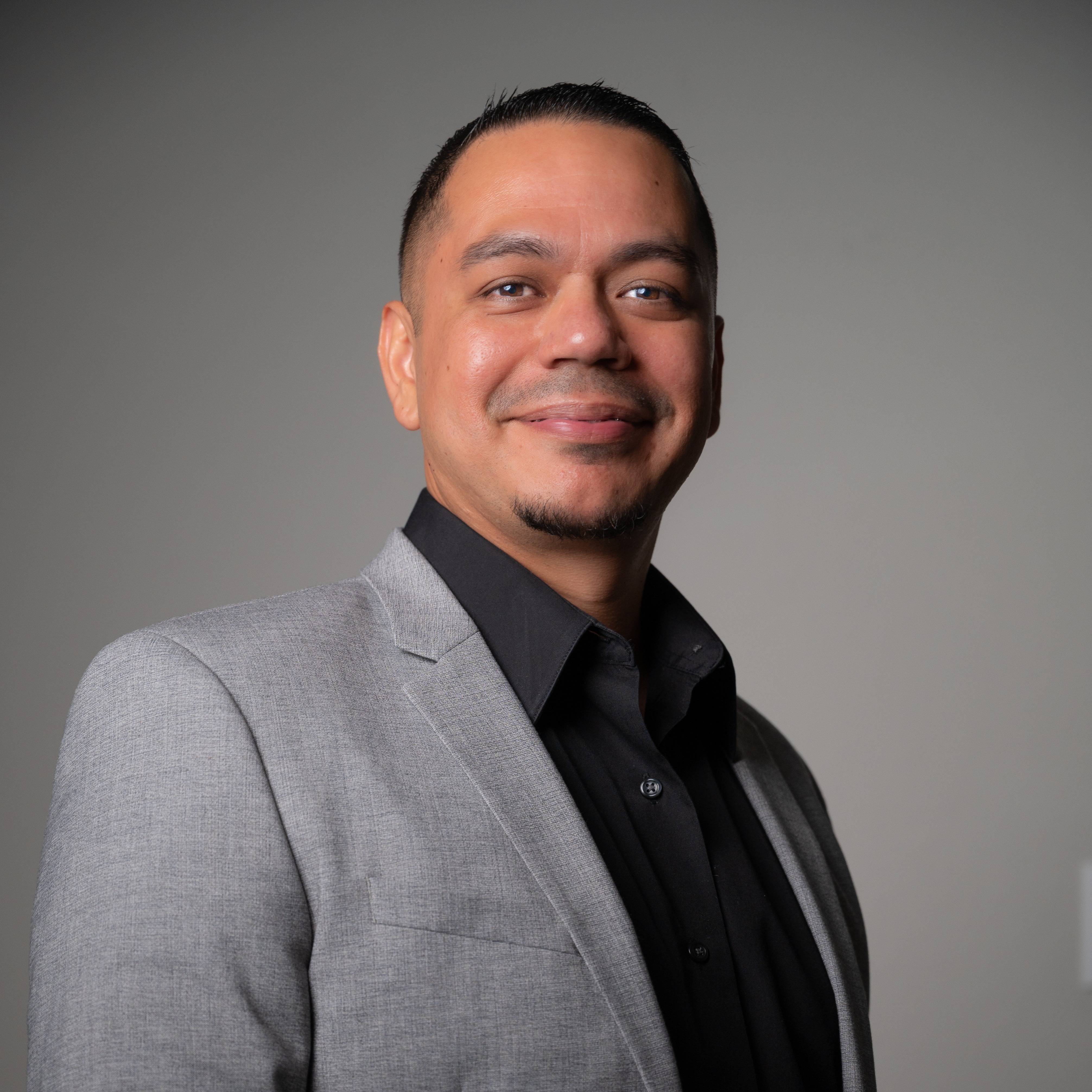 Mario Manzano